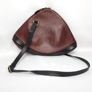 Vintage Triangular Leather Crossbody Purse Burgundy Red Black Bar Harbor Classic